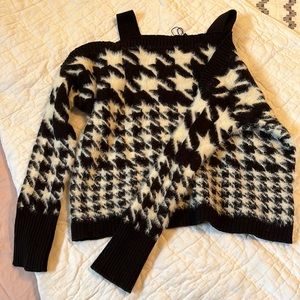 EXPRESS black and white off the shoulder Houndstooth sweater